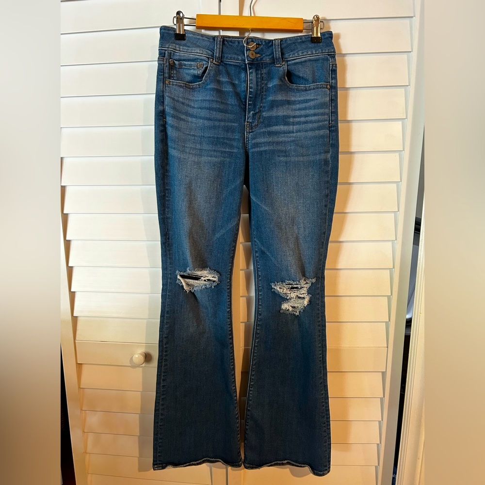 American Eagle Hi-Rise Artist Flare